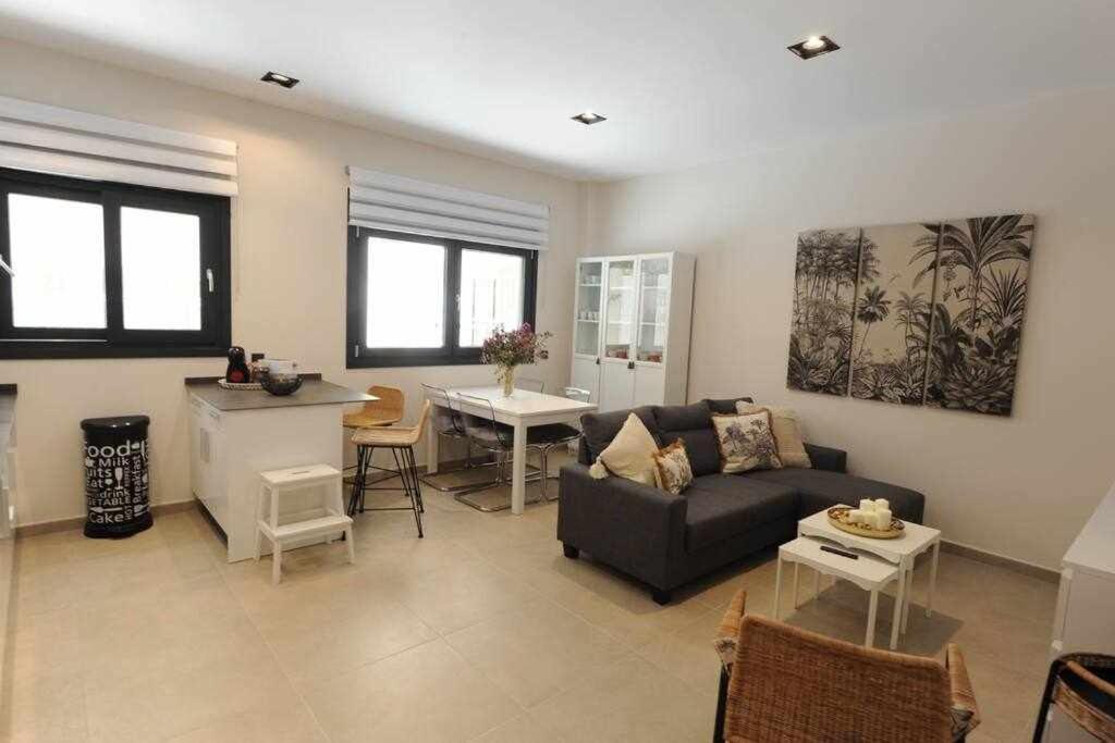 Estupendo Piso Nuevo En Playa Victoria Apartment Cadiz