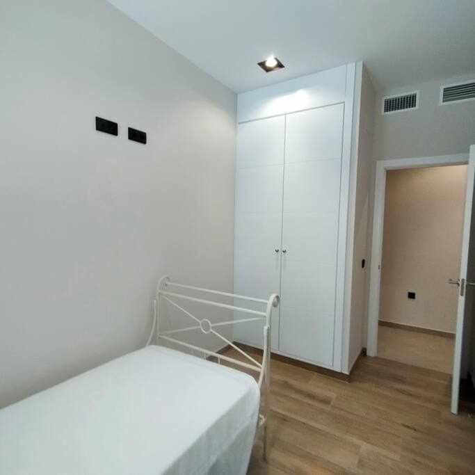 Apartment Estupendo Piso Nuevo En Playa Victoria Cadiz